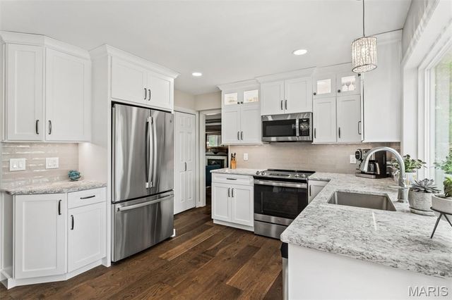 1478 Cherry Creek Lane, Manchester, MO 63021