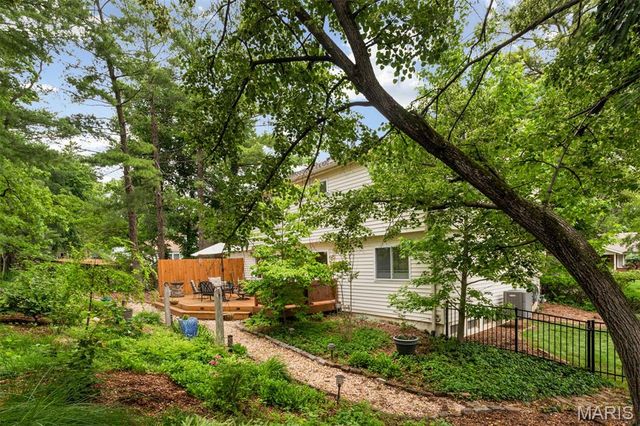 1478 Cherry Creek Lane, Manchester, MO 63021