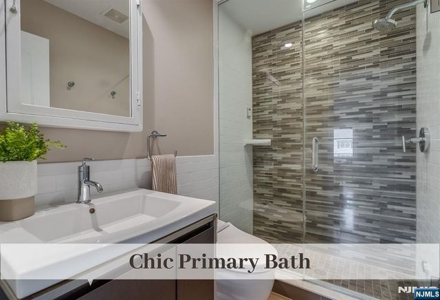 440 Dorchester Road, Ridgewood, NJ 07450