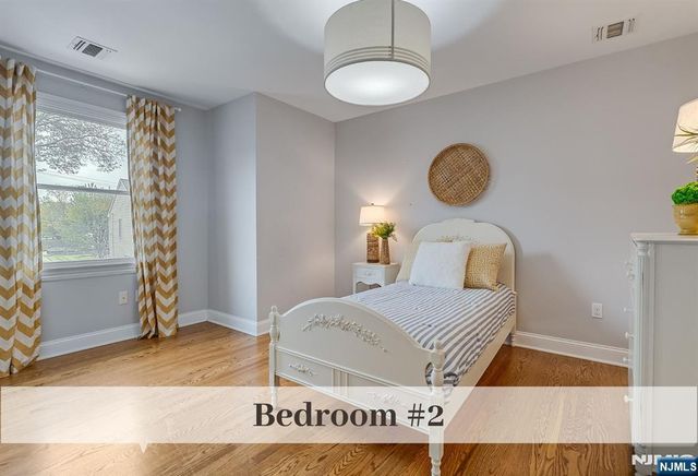 440 Dorchester Road, Ridgewood, NJ 07450