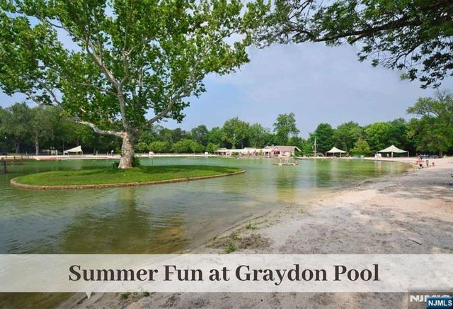 440 Dorchester Road, Ridgewood, NJ 07450