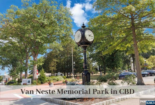 440 Dorchester Road, Ridgewood, NJ 07450