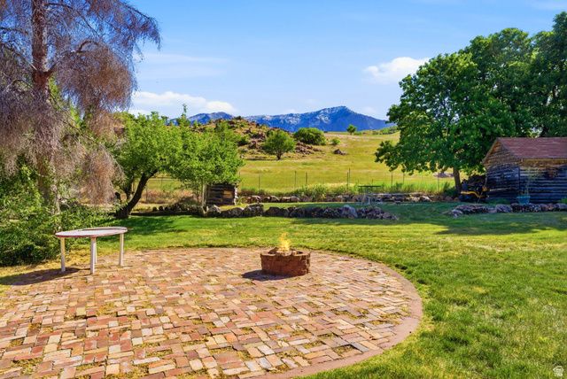 1862 W PLEASANT DR, Pleasant View, UT 84414