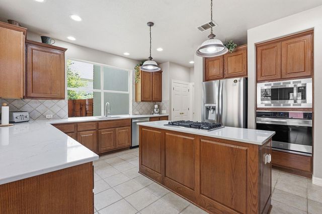 1504 Bamfield CV, Round Rock, TX 78665