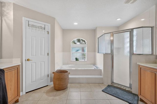 11 ZONAL GERANIUM COURT, Palm Coast, FL 32164