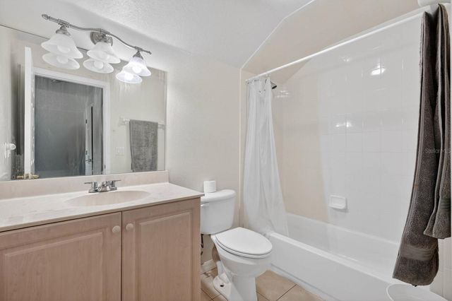 11 ZONAL GERANIUM COURT, Palm Coast, FL 32164