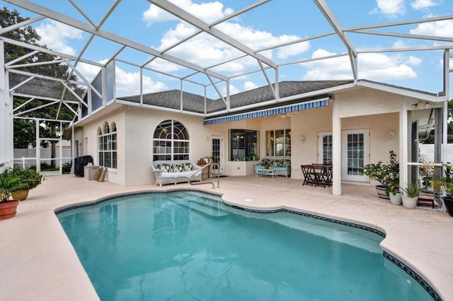 11 ZONAL GERANIUM COURT, Palm Coast, FL 32164