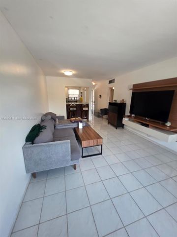 13101 Memorial Hwy 201 Hwy 201 201, North Miami, FL 33161