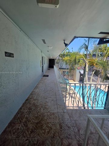 13101 Memorial Hwy 201 Hwy 201 201, North Miami, FL 33161
