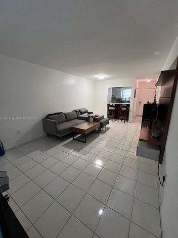 13101 Memorial Hwy 201 Hwy 201 201, North Miami, FL 33161