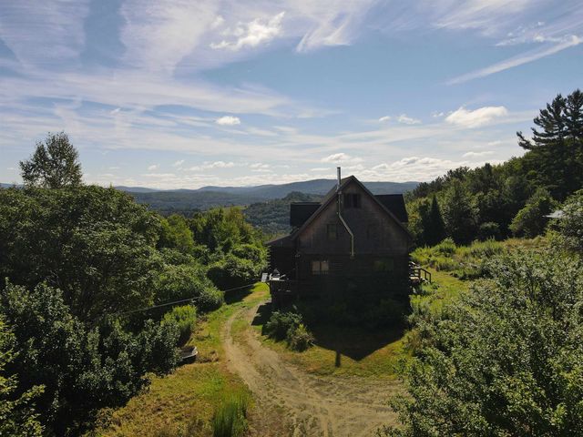 820 Farr Road, St. Johnsbury, VT 05819