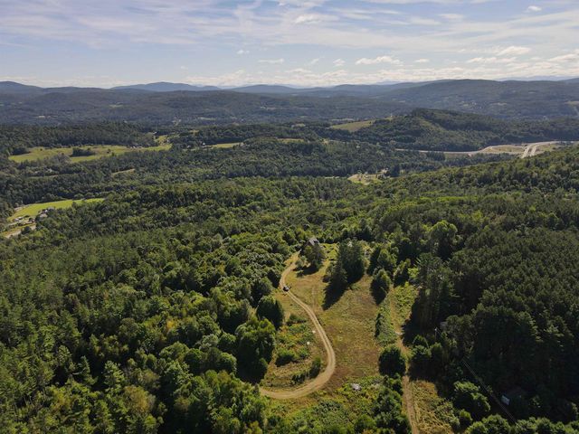 820 Farr Road, St. Johnsbury, VT 05819