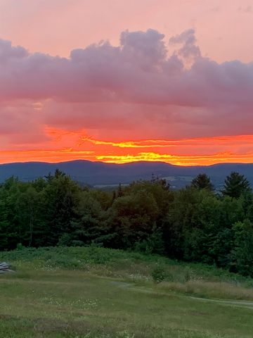 820 Farr Road, St. Johnsbury, VT 05819