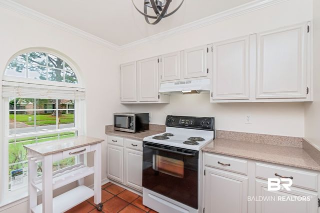 2300 E Christopher Drive E, Mobile, AL 36609