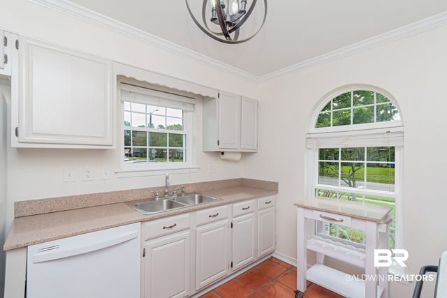 2300 E Christopher Drive E, Mobile, AL 36609