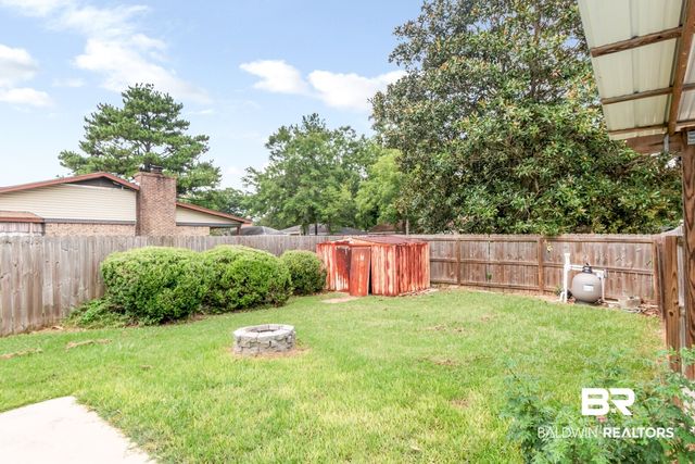 2300 E Christopher Drive E, Mobile, AL 36609