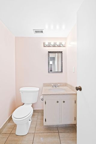 3725 S Ocean Drive 420, Hollywood, FL 33019