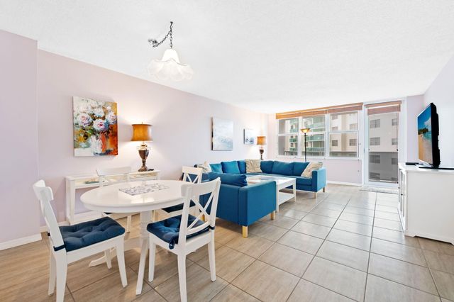 3725 S Ocean Drive 420, Hollywood, FL 33019
