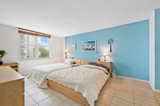 3725 S Ocean Drive 420, Hollywood, FL 33019