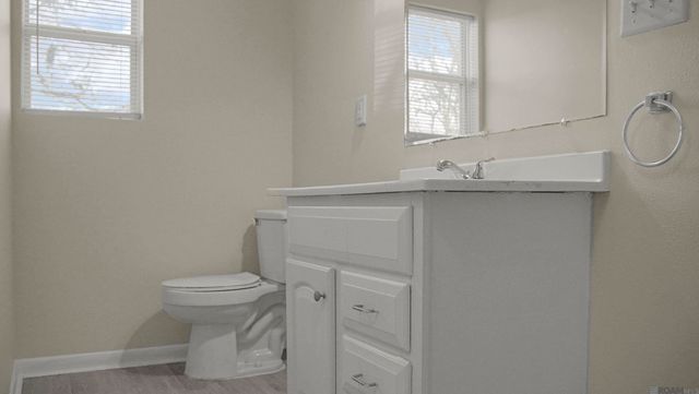 1830 Louisa St, New Orleans, LA 70117