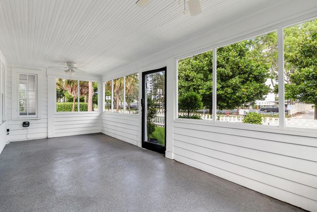 3901 Washington Road, West Palm Beach, FL 33405