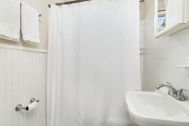 3901 Washington Road, West Palm Beach, FL 33405
