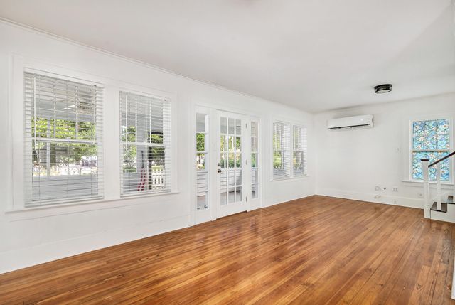 3901 Washington Road, West Palm Beach, FL 33405