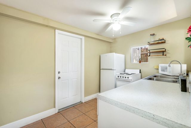 3901 Washington Road, West Palm Beach, FL 33405