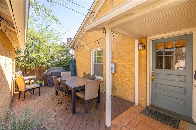 1602 W End Place, Greensboro, NC 27403