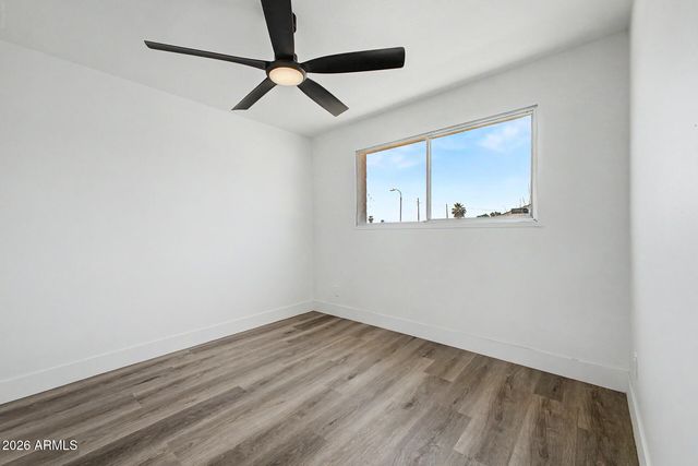 4316 W ROSE Lane, Glendale, AZ 85301