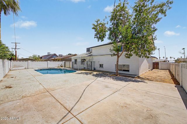 4316 W ROSE Lane, Glendale, AZ 85301