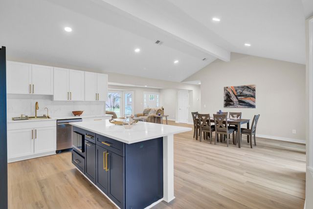 1822 Mallard Circle, Moncks Corner, SC 29461