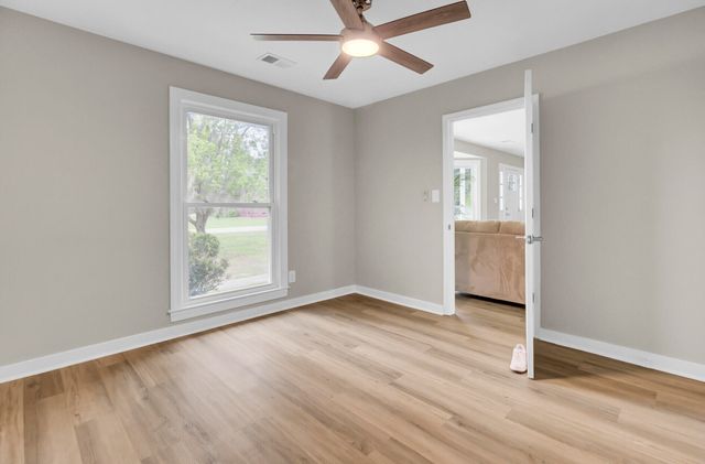 1822 Mallard Circle, Moncks Corner, SC 29461