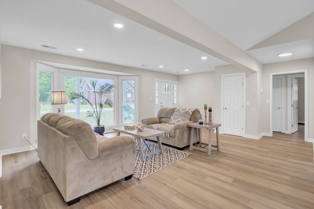 1822 Mallard Circle, Moncks Corner, SC 29461