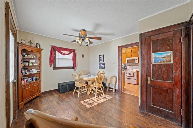 706 S 3rd Street, Leavenworth, KS 66048