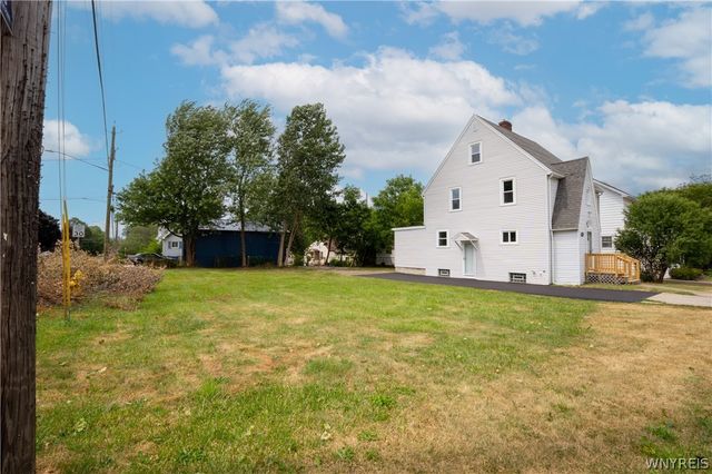 3997 South Park Avenue, Hamburg, NY 14219