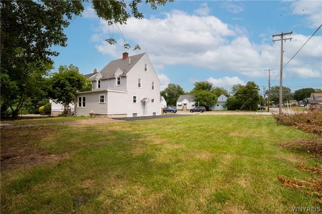 3997 South Park Avenue, Hamburg, NY 14219