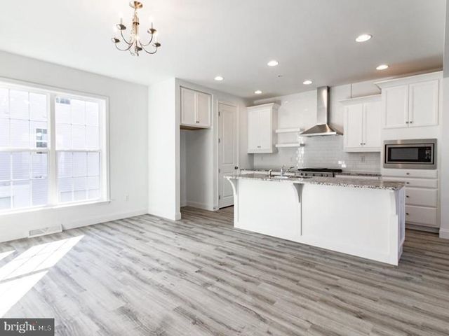 3251 MATEER LANE LN, Mechanicsburg, PA 17055