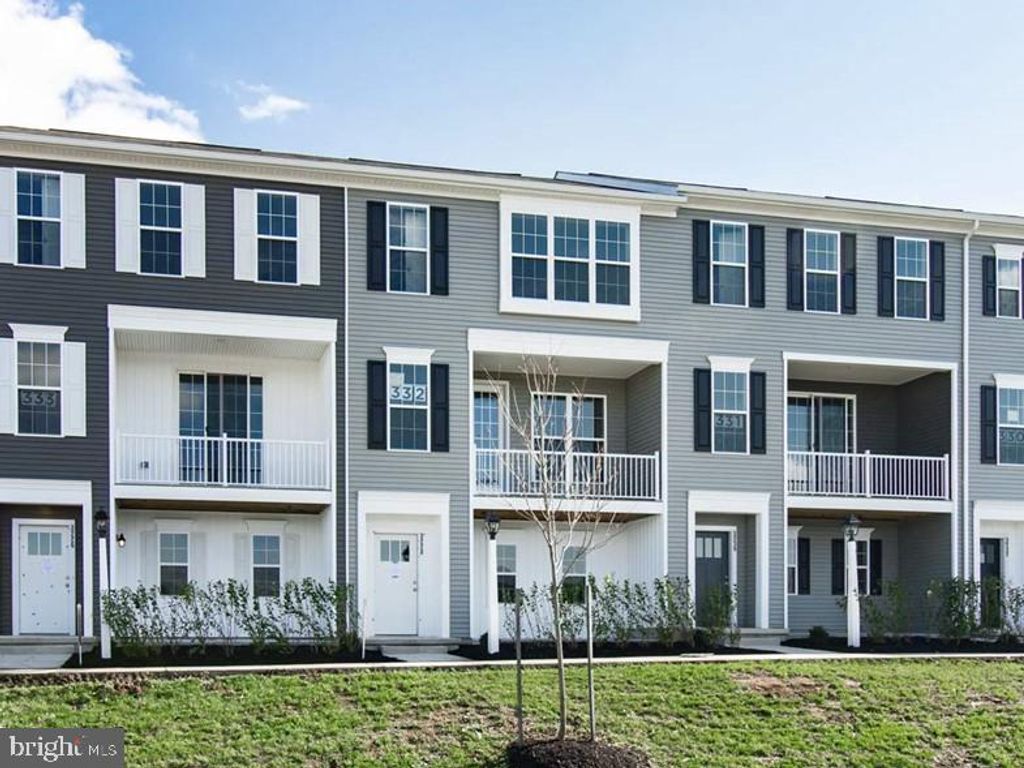 3251 MATEER LANE LN, Mechanicsburg, PA 17055