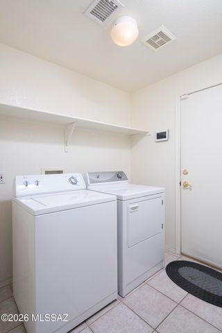 9172 N Treasure Mountain Drive, Tucson, AZ 85742