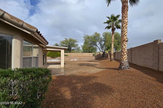 9172 N Treasure Mountain Drive, Tucson, AZ 85742