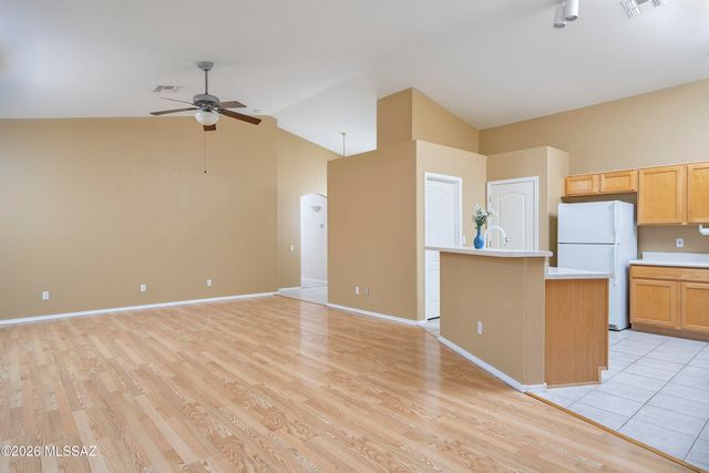 9172 N Treasure Mountain Drive, Tucson, AZ 85742