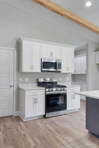 8310 Vickie St, Pensacola, FL 32514