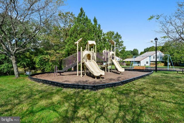 1635 HOWARD CHAPEL CT, Crofton, MD 21114