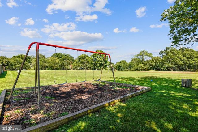 1635 HOWARD CHAPEL CT, Crofton, MD 21114