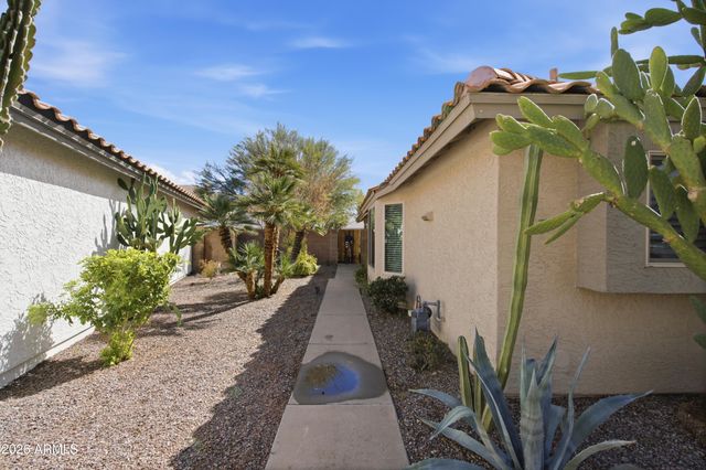 4557 E Grove Avenue, Mesa, AZ 85206