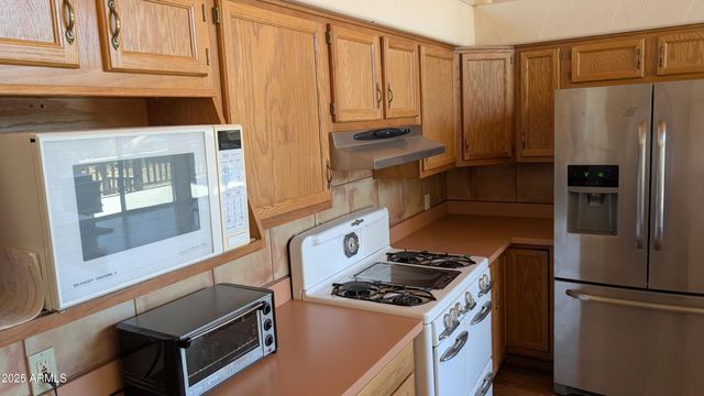 51554 N SIGNAL MOUNTAIN Road, Miami, AZ 85539