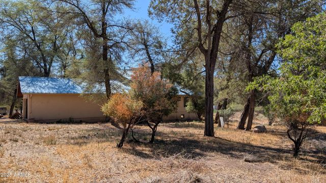 51554 N SIGNAL MOUNTAIN Road, Miami, AZ 85539