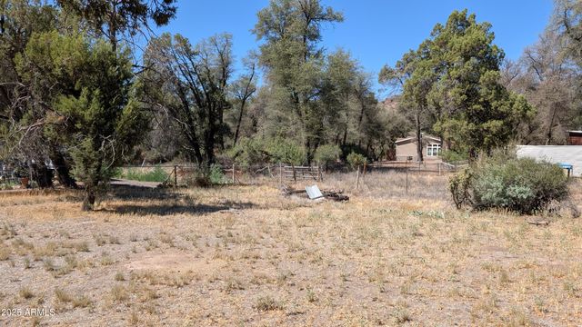 51554 N SIGNAL MOUNTAIN Road, Miami, AZ 85539