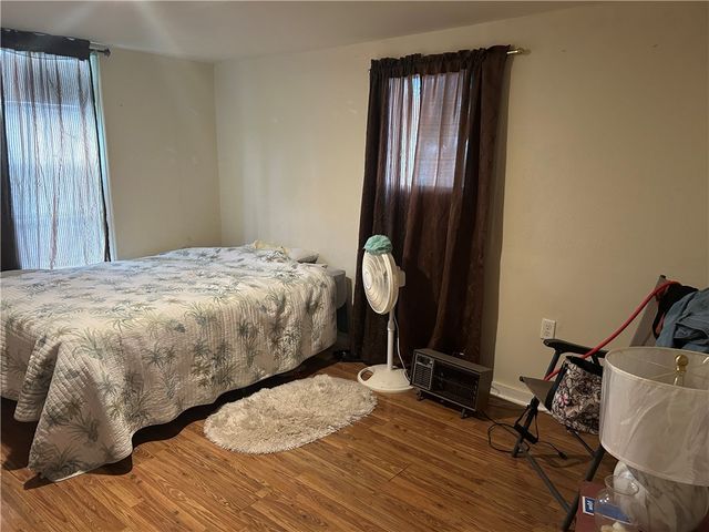 531 W Avenue E, Robstown, TX 78380